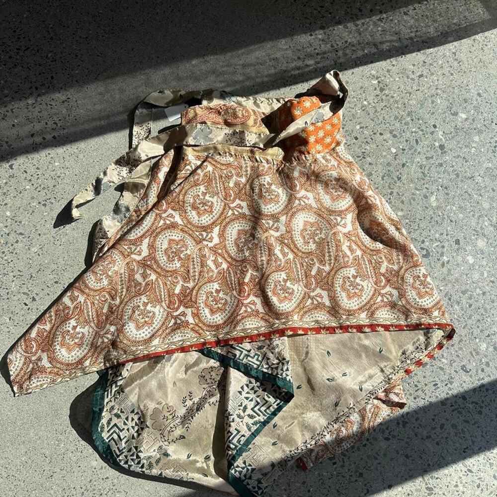 Vintage Reversible Silky satin handkerchief Wrap Skirt, Paisley Floral Boho Midi